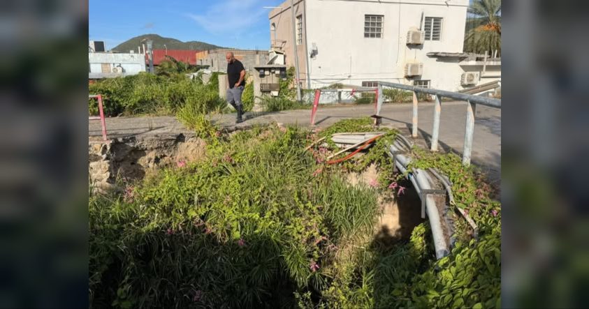 Photo supplied with the release “Government says Rolandus Canal repairs are planned in Suckergarden”.