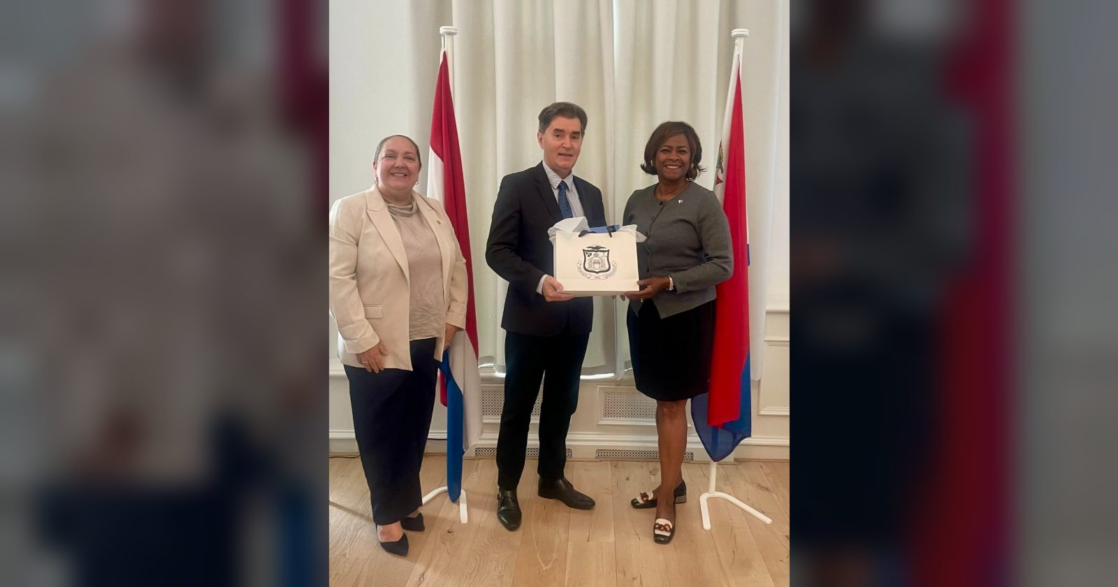 Photo supplied with the release “Arrindell meets Uruguay ambassador to discuss cooperation”.